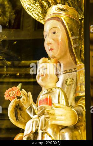 Sculpture de la Vierge et de l'enfant, Sant Salvador de S'almudaina, XIVe siècle. Arta. Majorque. Îles Baléares. Espagne Banque D'Images