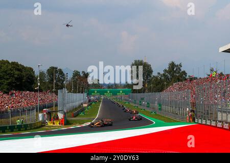 Monza, MB, Italie. 2 septembre 2024. DÉPART DE LA COURSE - pendant le jour de la Rade, dimanche 1er septembre, de formule 1 Pirelli Gran Premio d'Italia 2024, prévu sur l'Autodromo Nazionale di Monza circuit à Monza (MB) Italie - du 29 août au 1er septembre 2024 (crédit image : © Alessio de Marco/ZUMA Press Wire) USAGE ÉDITORIAL SEULEMENT! Non destiné à UN USAGE commercial ! Banque D'Images