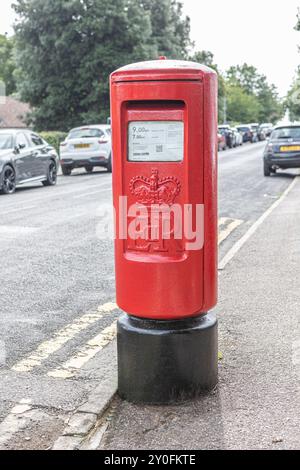 Une boîte de pilier rouge Elizabeth II type K. Banque D'Images