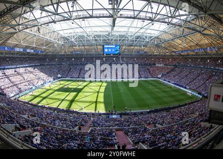 Gelsenkirchen, Deutschland. 01 Sep, 2024. 01.09.2024, Fussball, saison 2024/2025, 2. Bundesliga, 4. Spieltag, FC Schalke 04 - 1. FC Köln, Ausverkaufte Veltins Arena. Foto : Tim Rehbein/RHR-FOTO/dpa/Alamy Live News Banque D'Images