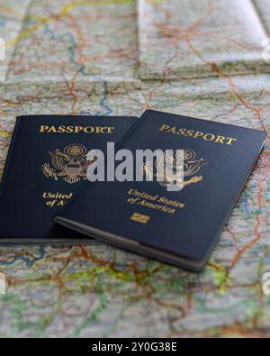 Passeports américains sur Street Map Banque D'Images