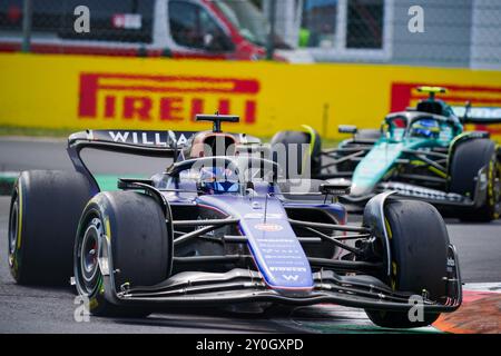 Monza, Italie. 01 Sep, 2024. Alexander Albon de Thaïlande pilotant le (23) Williams Racing lors de la course de formule 1 Pirelli Gran Premio d'Italia 2024 le 1er septembre 2024, Monza, Italie. Crédit : Luca Rossini/E-Mage/Alamy Live News Banque D'Images