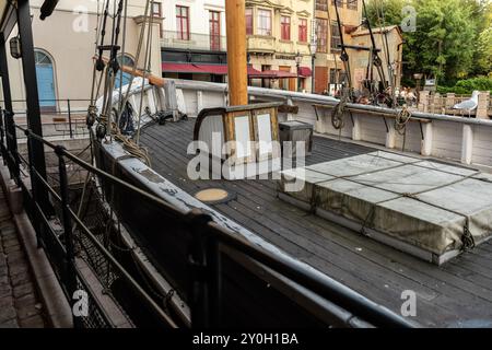 Gothenburg, Suède - juin 30 2021 : vieux bateau de pêche en bois. Banque D'Images