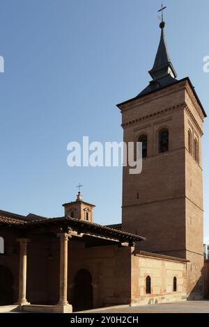 Co-cathédrale de Santa María de la Fuente la Mayor (espagnol : Concatedral de Santa María de la Fuente la Mayor) à Guadalajara, Espagne Banque D'Images