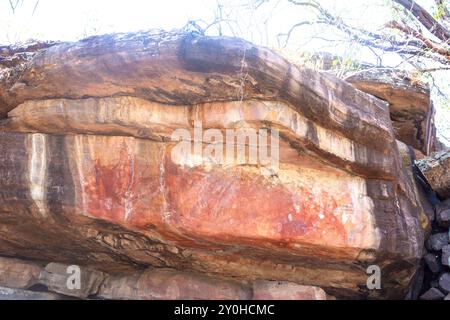 Site d'art rupestre aborigène d'Ubirr, parc national de Kakadu, autoroute de Kakadu, Jabiru, territoire du Nord, Australie Banque D'Images