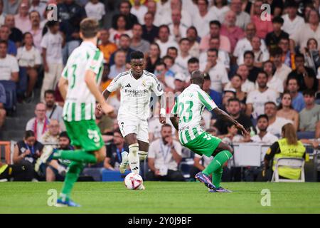 Madrid, Espagne. 03 septembre 2024. MADRID, ESPAGNE - 1er SEPTEMBRE : Vinicius Junior ailier gauche du Real Madrid lors du match LaLiga EA Sports entre le Real Madrid et le Real Betis au stade Santiago Bernabeu le 1er septembre 2024 à Madrid, Espagne. (Photo de Francisco Macia/photo Players images/Magara Press) crédit : Magara Press SL/Alamy Live News Banque D'Images