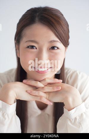 Japanese woman smiling Banque D'Images