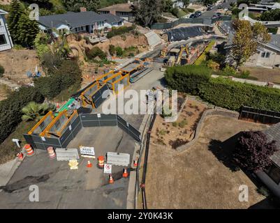 Rancho Palos Verdes, États-Unis. 02 septembre 2024. L'électricité et le gaz ont été coupés à 140 maisons dans la zone Seaview de Rancho Palos Verdes en raison de l'activité du toboggan. Les maisons supplémentaires dans la région seront également coupées de courant, et il y a des évacuations obligatoires en raison de la possibilité que la zone glisse dans la mer. 9/2/2024 Rancho Palos Verdes, CA., USA (photo de Ted Soqui/Sipa photo USA) crédit : Sipa USA/Alamy Live News Banque D'Images