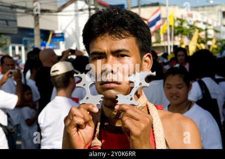 Le festival végétarien unique et bizarre à Phuket, Thaïlande. Banque D'Images