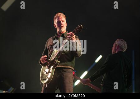 06 juillet 2024 : Josh homme se produit avec Queens of the Stone Age au festival IDays à Milan, en Italie Banque D'Images