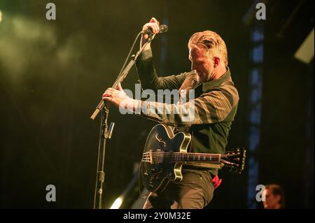 06 juillet 2024 : Josh homme se produit avec Queens of the Stone Age au festival IDays à Milan, en Italie Banque D'Images