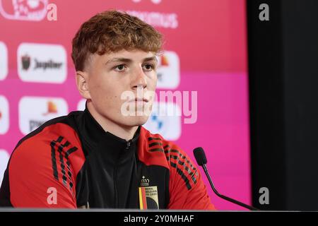 Tubize, Belgique. 03 septembre 2024. Le belge Arne Engels photographié lors d'une conférence de presse de l'équipe nationale belge de football Red Devils, au centre d'entraînement de la Royal Belgian Football Association, à Tubize, mardi 03 septembre 2024. Les Red Devils affrontent Israël vendredi, pour l’UEFA Nations League 2025. BELGA PHOTO BRUNO FAHY crédit : Belga News Agency/Alamy Live News Banque D'Images