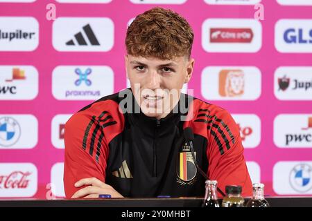 Tubize, Belgique. 03 septembre 2024. Le belge Arne Engels photographié lors d'une conférence de presse de l'équipe nationale belge de football Red Devils, au centre d'entraînement de la Royal Belgian Football Association, à Tubize, mardi 03 septembre 2024. Les Red Devils affrontent Israël vendredi, pour l’UEFA Nations League 2025. BELGA PHOTO BRUNO FAHY crédit : Belga News Agency/Alamy Live News Banque D'Images