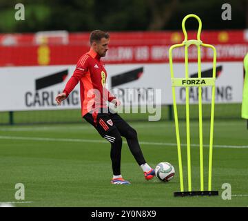 Cardiff, Royaume-Uni. 03 septembre 2024. Aaron Ramsey du pays de Galles lors de l'entraînement de l'équipe de football du pays de Galles à Hensol, Vale of Glamorgan au pays de Galles du Sud le mardi 3 septembre 2024. L'équipe s'entraîne avant le match de l'UEFA Nations League contre la Turquie cette semaine. photo par Andrew Orchard/Andrew Orchard photographie sportive/ Alamy Live News crédit : Andrew Orchard photographie sportive/Alamy Live News Banque D'Images