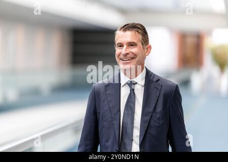 Munich, Allemagne. 03 septembre 2024. Eric Beißwenger (CSU), ministre bavarois de l'Europe, arrive pour une réunion du Cabinet à la Chancellerie d'État bavaroise à Munich (Bavière) le 3 septembre 2024. Crédit : Matthias Balk/dpa/Alamy Live News Banque D'Images