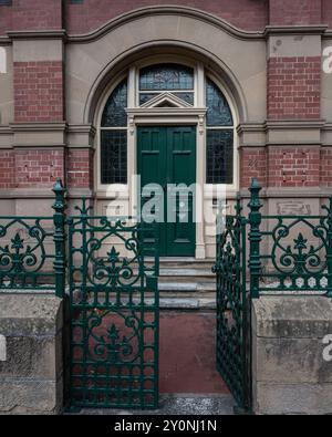 Vue extérieure avant d'un bâtiment de la ville de Hobart, capitale de l'État insulaire australien de Tasmanie. Banque D'Images