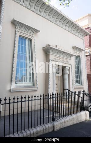 Vue de face extérieure de l'entrée de la synagogue de Hobart, dans la ville de Hobart, capitale de l'État insulaire australien de Tasmanie. Banque D'Images