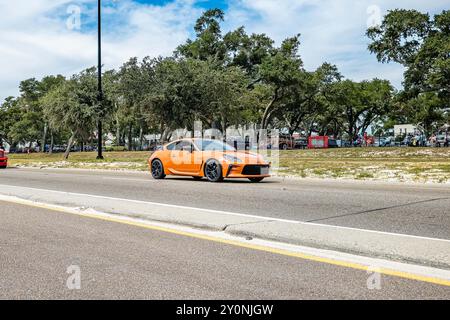 Gulfport, MS - 07 octobre 2023 : vue de coin avant grand angle d'un Toyota GR86 Sport coupé 2023 lors d'un salon automobile local. Banque D'Images