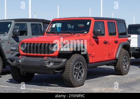 Indianapolis - 1er septembre 2024 : Jeep Wrangler Unlimited Rubicon 4X4. Jeep offre le Wrangler Unlimited avec un moteur V6 VVT de 3,6 l. MY:2024 Banque D'Images