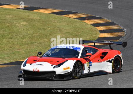 Scarperia, Italie - 13 juillet 2024 : Ferrari 488 GT3 de l'équipe PELLIN RACING pilotée par Haugen Thor et Ruberti Paolo en action lors de l'ACI CSAI Racing Weeke Banque D'Images