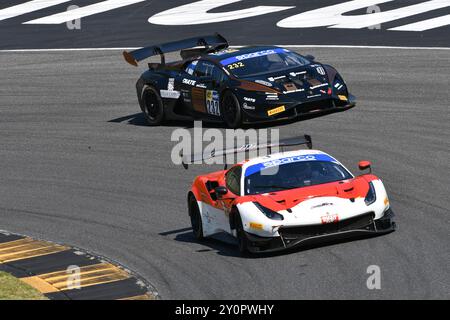 Scarperia, Italie - 13 juillet 2024 : Ferrari 488 GT3 de l'équipe PELLIN RACING pilotée par Haugen Thor et Ruberti Paolo en action lors de l'ACI CSAI Racing Weeke Banque D'Images