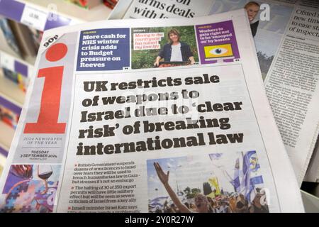 "Le Royaume-Uni restreint la vente d'armes à Israël en raison d'un "risque évident" de violation du droit international" i titre du journal page de couverture 3 septembre 2024 Londres Royaume-Uni Banque D'Images