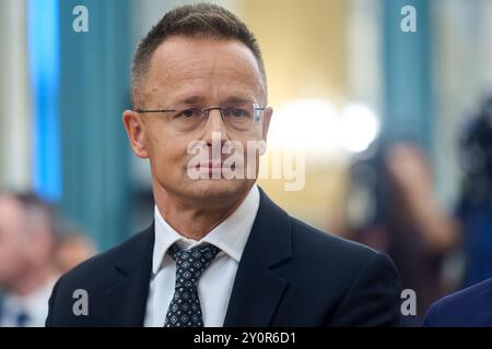 Bucarest, Roumanie. 3 septembre 2024 : Peter Szijjarto, ministre hongrois des Affaires étrangères et du commerce, lors de la cérémonie de signature de l'accord "Corridor d'énergie verte" pour le développement et le transport de l'énergie verte entre les gouvernements de la République d'Azerbaïdjan, de Géorgie, de Roumanie et de Hongrie, au siège du gouvernement roumain, à Bucarest. Crédit : Lucian Alecu/Alamy Live News Banque D'Images