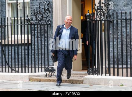 Londres, Angleterre, Royaume-Uni. 3 septembre 2024. SIMON ROBERTS, PDG de Sainsbury, quitte le 10 Downing Street après un petit déjeuner-réunion sur le projet de loi sur l'emploi avec Angela Rayner, première ministre adjointe, et Jonathan Reynolds, secrétaire d'entreprise. (Crédit image : © Tayfun Salci/ZUMA Press Wire) USAGE ÉDITORIAL SEULEMENT! Non destiné à UN USAGE commercial ! Banque D'Images