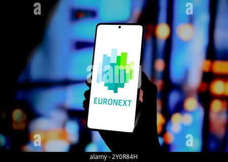 Paraguay. 03 septembre 2024. Dans cette illustration photo, le logo Euronext est affiché sur un écran de smartphone. (Photo de Jaque Silva/SOPA images/SIPA USA) *** strictement à des fins éditoriales *** crédit : SIPA USA/Alamy Live News Banque D'Images