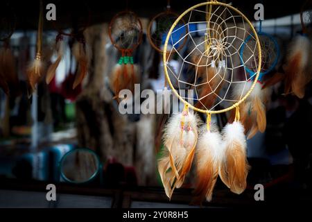 Un attrapeur de rêves amérindien à la 36e édition annuelle du Nansemond Indian Powwow dans le Suffolk, en Virginie. Banque D'Images