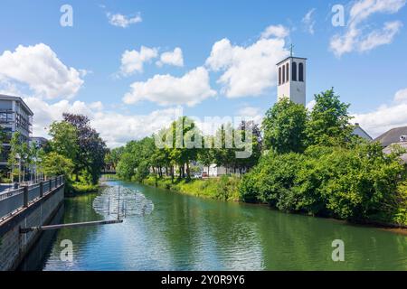 rivière Lippe, oeuvre Cumulus Lippstadt Nordrhein-Westfalen, Rhénanie du Nord Allemagne Banque D'Images