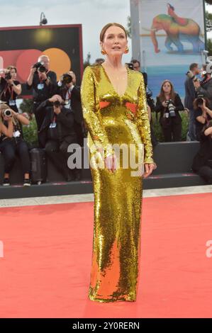 Venise, Italie. 02 septembre 2024. Julianne Moore assiste au tapis rouge « Queer » lors du 81e Festival international du film de Venise le mardi 3 septembre 2024 à Venise, en Italie. Photo de Rocco Spaziani/UPI crédit : UPI/Alamy Live News Banque D'Images