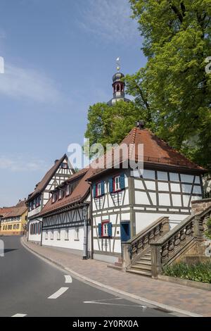 Rue avec maisons à colombages, Rheinzabern, Palatinat, Rhénanie-Palatinat, Allemagne, Europe Banque D'Images