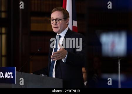 Londres, Royaume-Uni. 03 septembre 2024. Tom Tugendhat, candidat à la direction du Parti conservateur et ministre de la sécurité fantôme, lance sa campagne à l'hôtel Royal Horseguard. Crédit : SOPA images Limited/Alamy Live News Banque D'Images