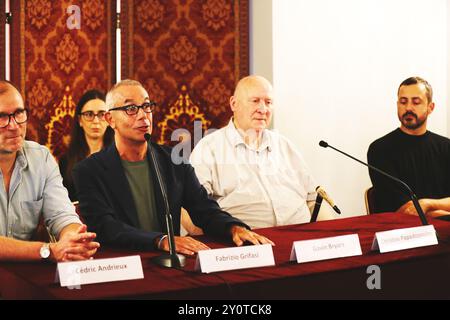 3 septembre 2024, Rome, Latium, Italie : Conférence de presse de l'ouverture de la 39ème édition du Festival Romaeuropa à la Sala Grigia du Teatro dell'Opera à Rome. Étaient présents le Président de la Fondazione Romaeuropa Guido Fabiani, le Directeur général et artistique de la Fondazione Romaeuropa Fabrizio Grifasi qui a présenté le programme de cette édition. Suivi à la conférence de presse : Christos Papadopoulos, CÃ©Drix Andrieux, Directeur du Ballet du OpÃ©RA de Lyon, Gavin Bryars qui a présenté le ballet inaugural qui ouvrira le festival. Le superintention était également présent à l'ouverture Banque D'Images