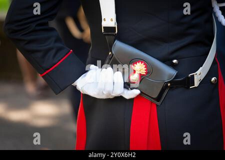 Uniforme de cérémonie des carabiniers italiens, détenteur de munitions Banque D'Images