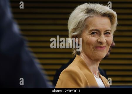 Bruxelles, Belgique. 04th Sep, 2024. Conférence de presse sur la publication du rapport final du dialogue stratégique sur l'avenir de l'agriculture de l'UE, avec la participation de la Présidente de la Commission européenne Ursula von der LEYEN et du Président du dialogue stratégique, le Professeur Peter STROHSCHNEIDER, à Bruxelles, Belgique, le 4 septembre 2024. Crédit : ALEXANDROS MICHAILIDIS/Alamy Live News Banque D'Images