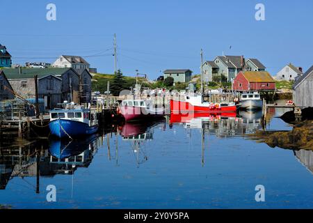 Peggys Cove est une petite ville de la Nouvelle-Écosse qui attire plus de 800 000 visiteurs par année. Banque D'Images