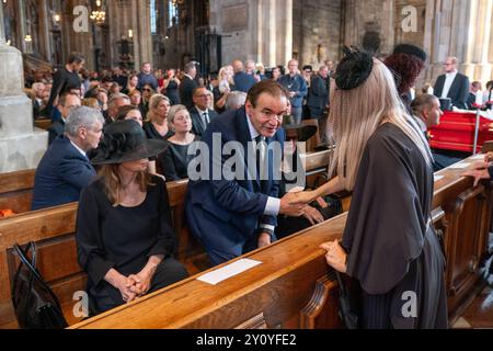 Richard Lugner Funeral, Farewell and Memorial service, Holy Mass, tenu Stephen's Cathedral, Vienna, Austria, le 31 août 2024. . Veuve Simone LUGNER, Alexander LUGNER, Christine GMEINER. - 20240831 PD27093 Banque D'Images