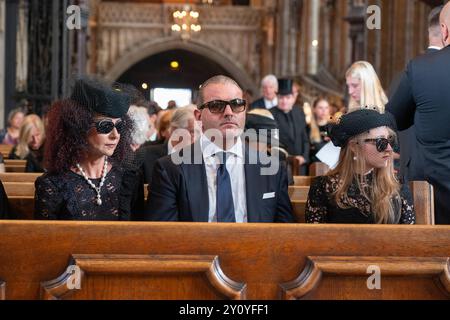 Richard Lugner Funeral, Farewell and Memorial service, Holy Mass, tenu Stephen's Cathedral, Vienna, Austria, le 31 août 2024. . Christina Mausi, Jacqueline et Leo LUGNER. - 20240831 PD27072 Banque D'Images