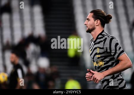 Torino, Italie. 28 octobre 2023. Foto Marco Alpozzi/LaPresse 28 Ottobre 2023 -Torino, Italia - sport - Juventus vs Hellas Verona - Campionato Italiano di calcio Serie A TIM 2023/2024 - Allianz Stadium. Nella foto : Adrien Rabiot (Juventus FC) ; 28 octobre 2023 Turin, Italie - football sportif - Juventus vs Hellas Vérone - Championnat italien de football League A TIM 2023/2024 - Allianz Stadium sur la photo : Adrien Rabiot (Juventus FC) ; Credit : LaPresse/Alamy Live News Banque D'Images