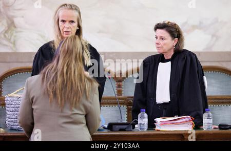 Bruxelles, Belgique. 04th Sep, 2024. L’avocate Nathalie Gallant et l’avocate Catherine Toussaint photographiées lors de la constitution du jury du procès d’assises de Soraya Sahli, accusée du meurtre de sa fille de deux mois dans une chambre d’hôtel à Saint-Gilles, devant la Cour d’assises de Bruxelles capitale, à Bruxelles, mercredi 04 septembre 2024. BELGA PHOTO BENOIT DOPPAGNE crédit : Belga News Agency/Alamy Live News Banque D'Images