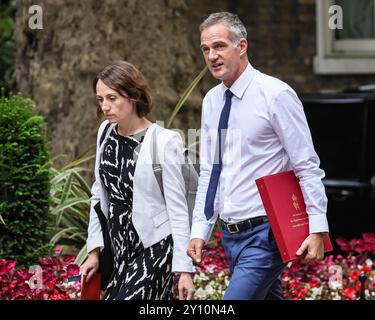 Londres, Royaume-Uni. 04th Sep, 2024. Peter Kyle, secrétaire d'État aux Sciences, à l'innovation et à la technologie, le député Hove et Portslade montent Downing Street pour entrer au no 10 cet après-midi. Crédit : Imageplotter/Alamy Live News Banque D'Images