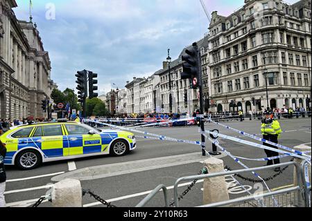 LONDRES, ROYAUME-UNI. 4 septembre 2024. Les militants qui ont participé à la manifestation Rejoin eu pour la marche Rejoin eu à Londres, Royaume-Uni, le 18 septembre 2024. ( Credit : Voir Li/Picture Capital/Alamy Live News Banque D'Images