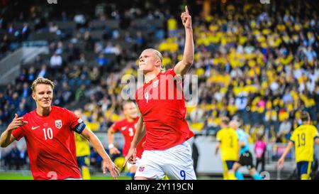 Norvège Erling Haaland célèbre son but lors du match de Ligue des Nations entre la Suède et la Norvège à Friends Arena à Solna le 5 juin 2022 Banque D'Images