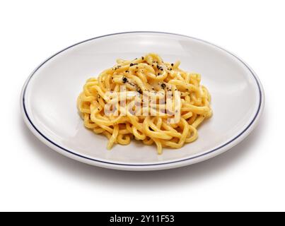 Pâtes au fromage et au poivre (tonnarelli cacio e pepe), cuisine traditionnelle de Rome, Italie Banque D'Images