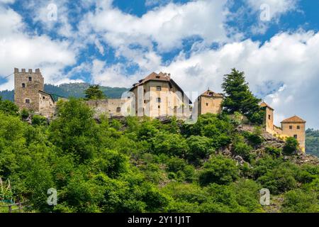 Château de Juval, Messner Mountain Museum Juval, Vinschgau, Val Venosta, Vinschgau, Province de Bolzano, haut-Adige, Tyrol du Sud, Alpes, Trentin-Tyrol du Sud, Italie, Italia Banque D'Images