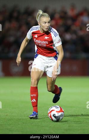 Borehamwood, Royaume-Uni. 4 septembre 2024. Leah Williamson d'Arsenal lors de la demi-finale de la 1re manche de l'UEFA Women's Champions League entre Arsenal et les Rangers au stade Mangata Pay UK, Meadow Park. Crédit : Jay Patel/Alamy Live News Banque D'Images