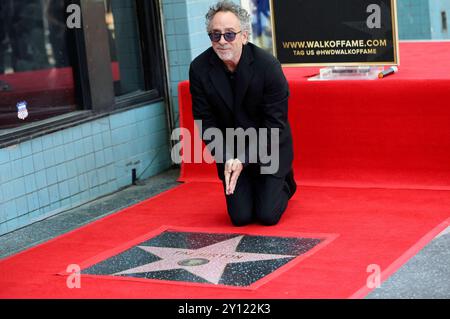 Tim Burton BEI der Zeremonie zur Verleihung von einem Stern auf dem Hollywood Walk of Fame. Los Angeles, 03.09.2024 *** Tim Burton à la cérémonie de remise d'une étoile sur le Hollywood Walk of Fame Los Angeles, 03 09 2024 Foto:XJ.xBlocx/xFuturexImagex burton 4912 Banque D'Images