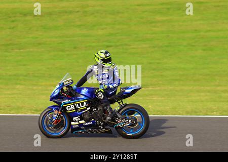 SUPER VÉLOS BRITANNIQUES @ CADWELL PARK 2024 Banque D'Images